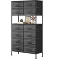 Der Hochschrank nimmt mit 80 x 35 x 163 cm Gestalt an