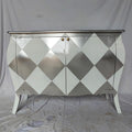 Sideboard in Weiss und Silber mit geschlossenem Stauraum