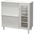 Schubladen und Glastueren an dem Sideboard