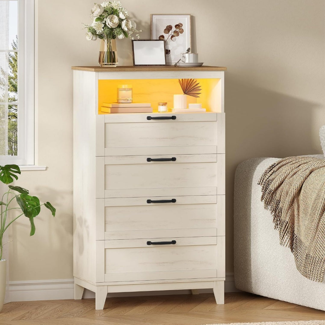 4 Schubladen praegen das Sideboard aus Samt